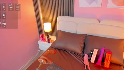 clauwdeen  wolf online show from 11-16-25, 08:25