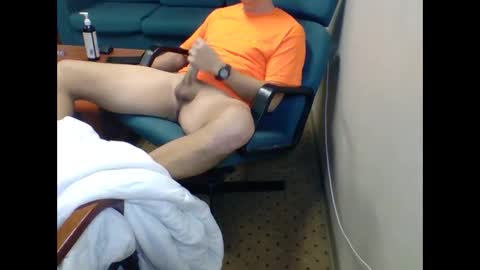 Snapshot of clayyalc2 chatting on 02-02-25, 11:32 clayyalc2 online show from 02-02-25, 11:32