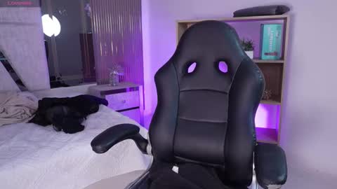 Cleo Adams online show from 02-24-26, 04:54