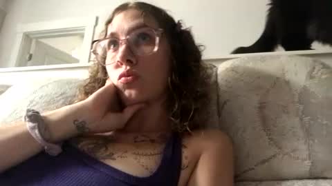 Clementine   Rex  online show from 09-13-25, 09:47