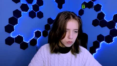 Snapshot of cleo_cool chatting on 02-19-26, 10:00 ur Cleo online show from 02-19-26, 10:00