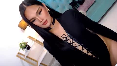 Cleo online show from 02-07-26, 01:42