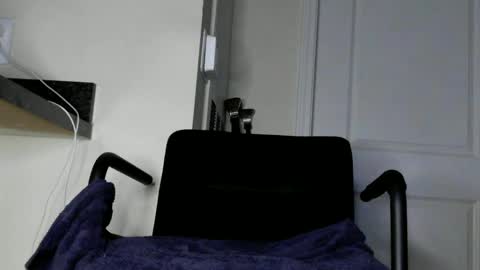 instayour big commander online show from 12-28-24, 08:26