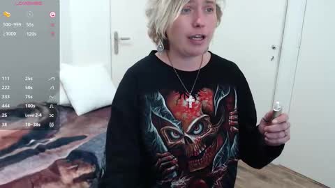 Syl  online show from 11-10-25, 10:20