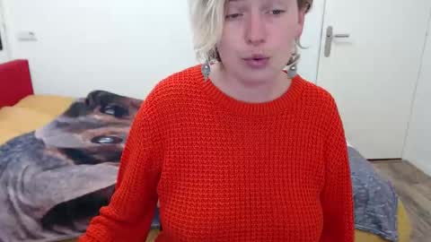 Syl  online show from 11-20-25, 08:03