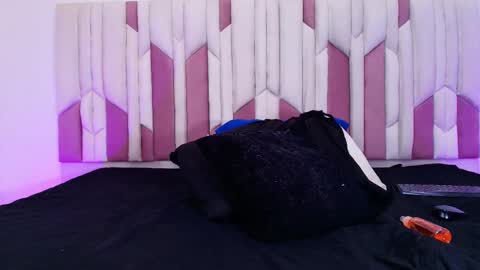 Cloe  Stanfort online show from 10-31-25, 07:26