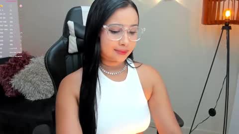 Cloe online show from 12-20-24, 04:25