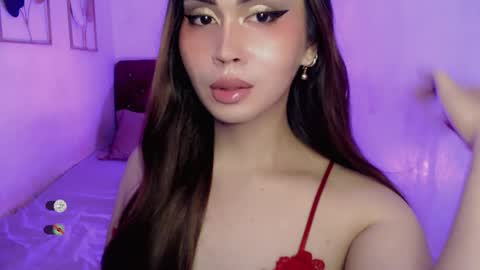 Snapshot of cloudia_babe chatting on 02-28-26, 05:30 Cloudia babe69 online show from 02-28-26, 05:30
