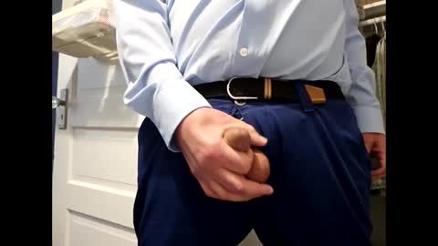 Snapshot of cloudydadnsa chatting on 03-04-25, 09:11 Dad online show from 03-04-25, 09:11