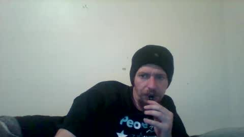 Snapshot of cloudyystarr666 chatting on 02-25-25, 07:42 cloudyystarr666 online show from 02-25-25, 07:42