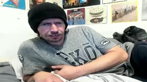 cloudyystarr666 online show from 11-08-25, 10:26