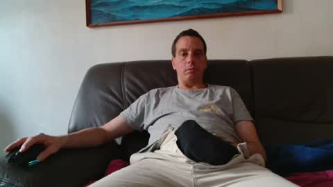 Snapshot of clouplefun chatting on 06-17-26, 05:10 clouplefun online show from 06-17-26, 05:10