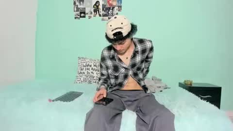 club_latinboys online show from 11-07-25, 09:15