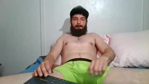 Snapshot of clubb86 chatting on 02-16-26, 04:47 Maxxdieselx69 online show from 02-16-26, 04:47