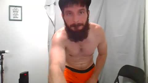 Snapshot of clubb86 chatting on 02-23-26, 07:44 Maxxdieselx69 online show from 02-23-26, 07:44