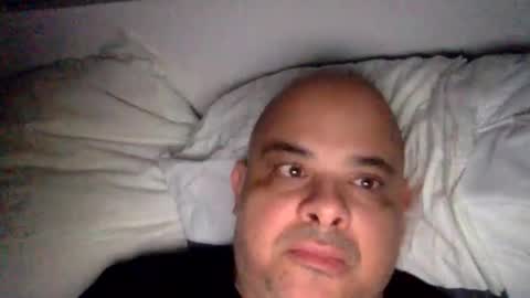 Snapshot of clubtm002 chatting on 12-23-25, 04:32 clubtm002 online show from 12-23-25, 04:32