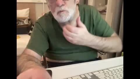 Coach Karl Porn Star Tip me all the way to my next trip online show from 01-16-26, 07:07