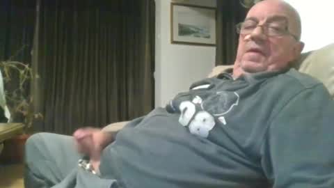 Snapshot of cock9635 chatting on 12-28-24, 04:30 cock9635 online show from 12-28-24, 04:30