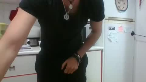 Snapshot of cockonee chatting on 02-06-25, 07:51 . online show from 02-06-25, 07:51