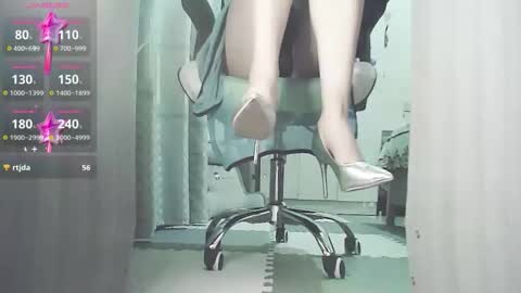 coco online show from 10-09-25, 02:42