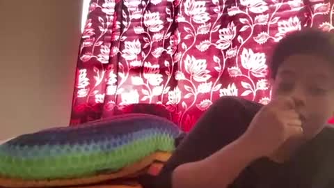 Snapshot of coco_dabaddest25 chatting on 12-31-24, 08:02 coco_dabaddest25 online show from 12-31-24, 08:02