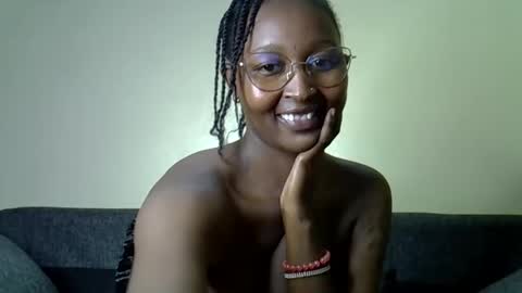 Coco online show from 04-22-26, 05:36