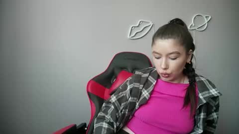 cocoberry1 online show from 02-19-26, 10:22