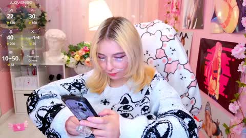 Mia online show from 01-16-25, 03:23