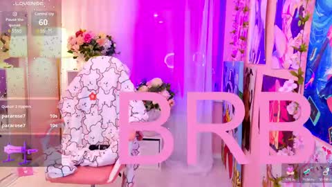 Mia online show from 03-01-25, 12:17