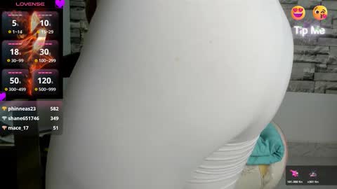 laurita online show from 11-01-25, 06:43