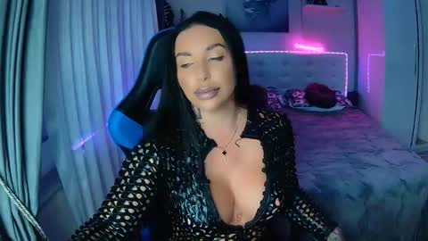 Snapshot of cokeyspeed69 chatting on 09-09-25, 10:15 Ur goddess Nikki online show from 09-09-25, 10:15