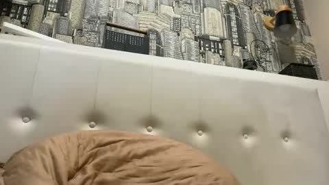 colambus555 online show from 09-29-25, 06:57