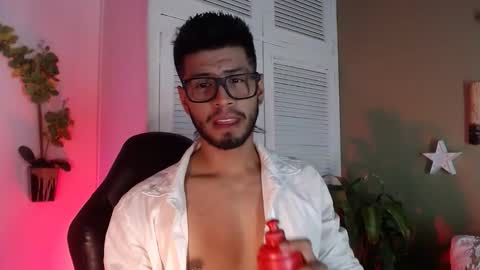 Snapshot of colby_smit chatting on 09-11-25, 07:14 Colby online show from 09-11-25, 07:14