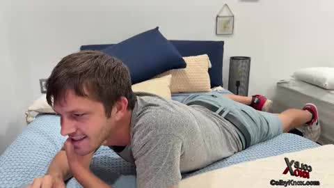 Snapshot of colbyknox chatting on 10-16-25, 10:44 colbyknox online show from 10-16-25, 10:44