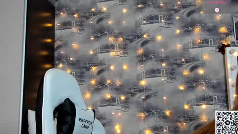 Criss online show from 02-05-25, 04:06