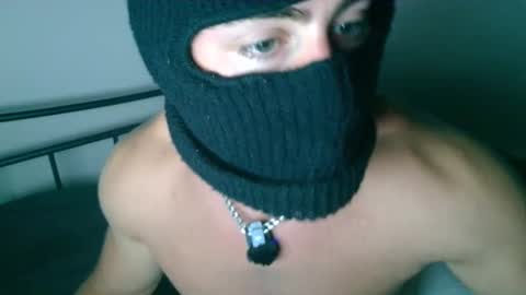 Snapshot of coleblack77 chatting on 09-18-25, 08:44 Cole online show from 09-18-25, 08:44