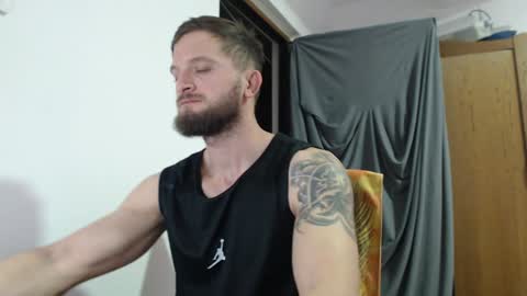 Snapshot of colin_hopex chatting on 01-16-25, 06:59 colin hopex online show from 01-16-25, 06:59