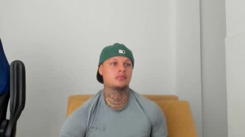 Snapshot of colin_prince2 chatting on 12-04-24, 05:16 COLIN online show from 12-04-24, 05:16