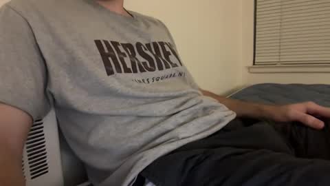 Snapshot of college0tter chatting on 09-30-25, 07:57 college0tter online show from 09-30-25, 07:57