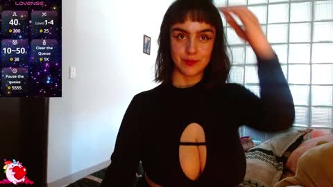 Collette online show from 12-04-24, 05:44