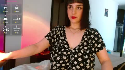 Collette online show from 12-16-24, 03:43