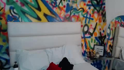 valentina online show from 01-19-26, 11:58