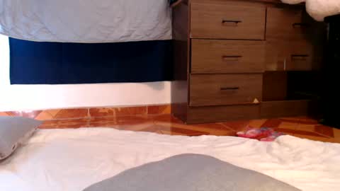 Snapshot of colombi4spice chatting on 01-12-25, 05:01 viviana online show from 01-12-25, 05:01