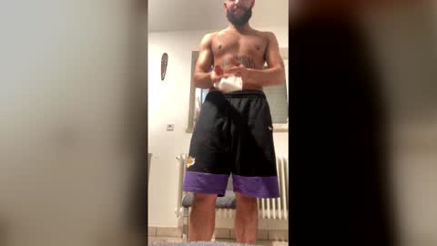 Snapshot of colossalmike chatting on 02-13-26, 03:30 colossalmike online show from 02-13-26, 03:30