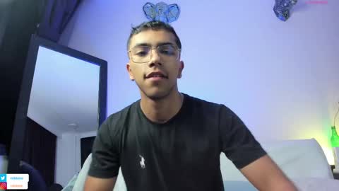 Snapshot of colstorw_ chatting on 10-02-25, 10:33 colstorw_ online show from 10-02-25, 10:33
