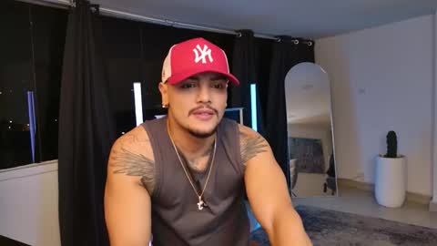 Jhoan online show from 12-16-25, 07:13