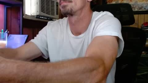 Nelson or ComicKing and sometime Peachy143 online show from 09-19-25, 09:48