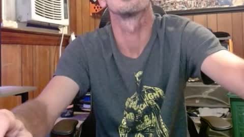 Nelson or ComicKing and sometime Peachy143 online show from 10-18-25, 12:13