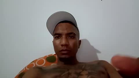 Snapshot of comoseria1927realg4life chatting on 11-21-25, 06:01 comoseria1927realg4life online show from 11-21-25, 06:01