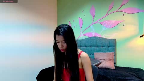 Snapshot of connie_bell chatting on 01-17-25, 11:59 C O N N I E online show from 01-17-25, 11:59